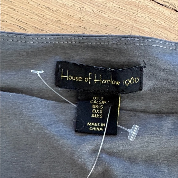NWOT House of Harlow Gray Long Sleeve Bodysuit - Picture 2 of 2
